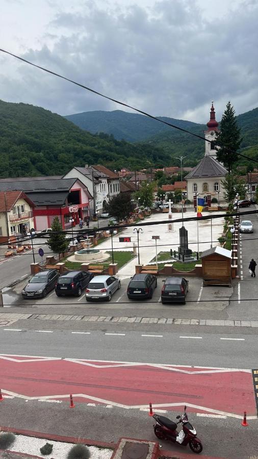 Apartament Maria 1 Băile Herculane Buitenkant foto