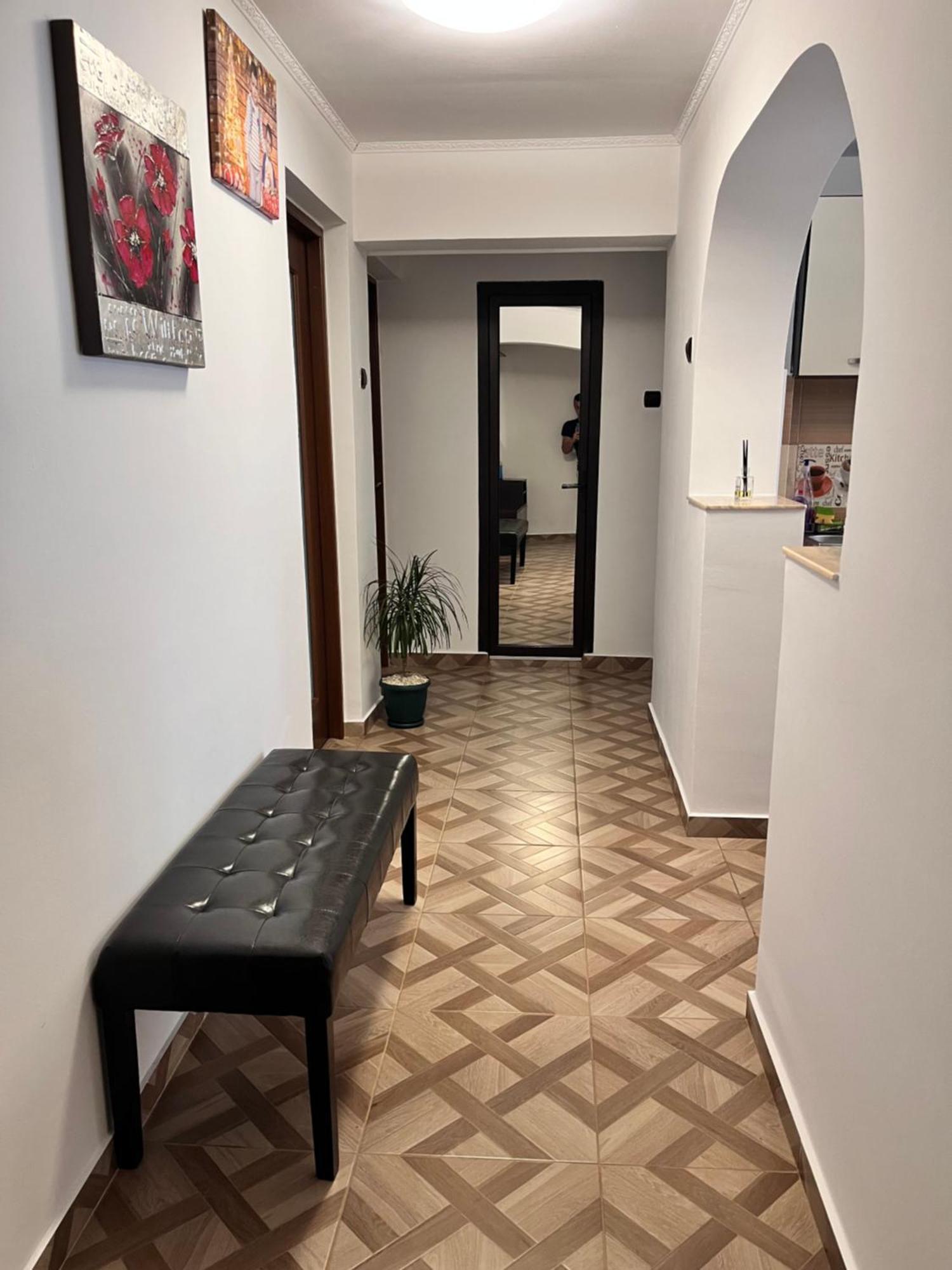 Apartament Maria 1 Băile Herculane Buitenkant foto