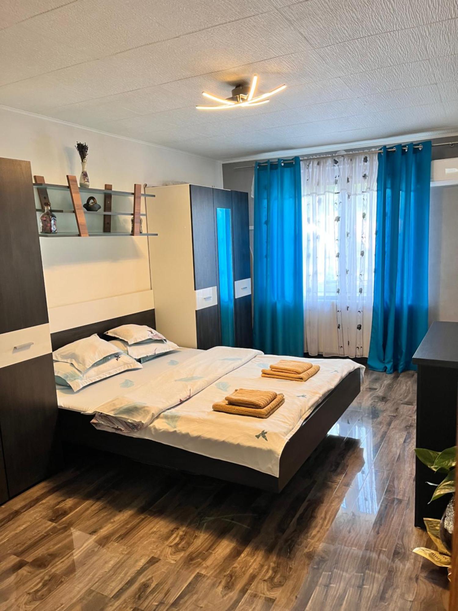 Apartament Maria 1 Băile Herculane Buitenkant foto